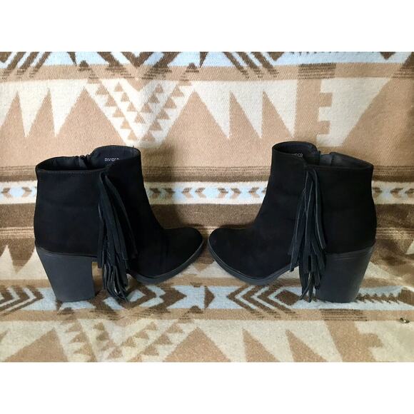 H&M Divided Women's Black Faux Suede Fringe Side Zip Heeled Ankle Boots Size 6 - Picture 4 of 11